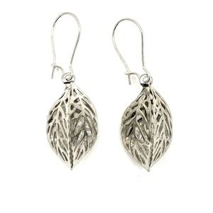 Antiqued Silver Filigree Oval Leaf Lightweight Earrings Dangle Drop Kidney Clasp